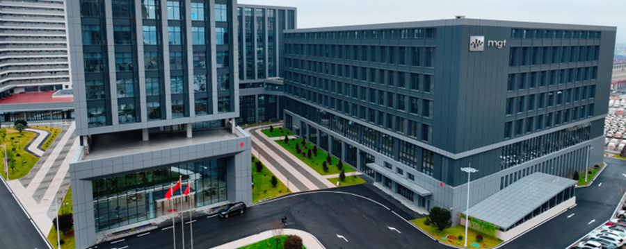 Полноширинное изображение